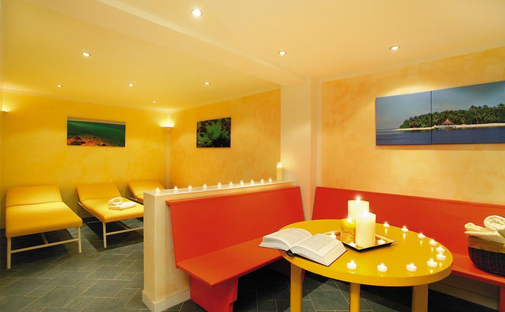 Hotel Tirolerhof ซังคท์อันทอนอัมอาร์ลแบร์ก ภายนอก รูปภาพ